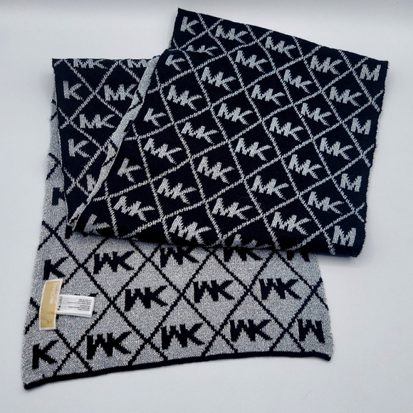 Michael Kors MK Logo Reversible Scarf Black/Silver - Picture 1 of 3